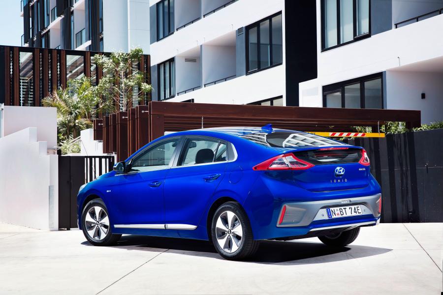  Hyundai IONIQ electric (AE) 2018 года  (AU) (фото 6 из 40)